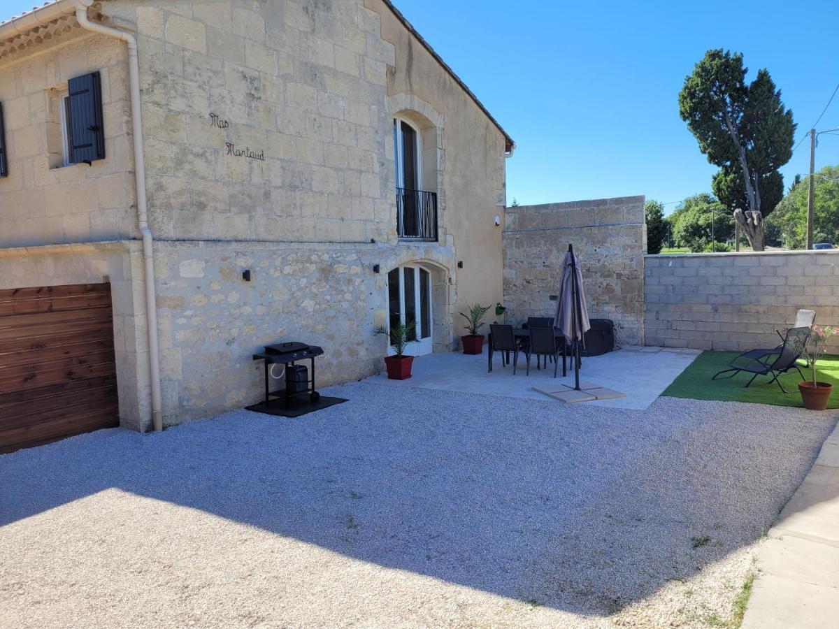 Appartement Dans Mas Provencal Arles Zewnętrze zdjęcie