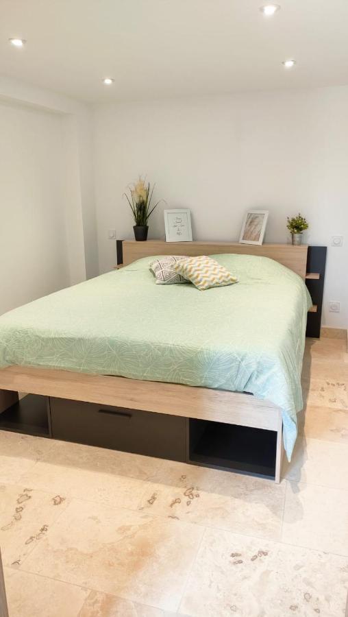Appartement Dans Mas Provencal Arles Zewnętrze zdjęcie